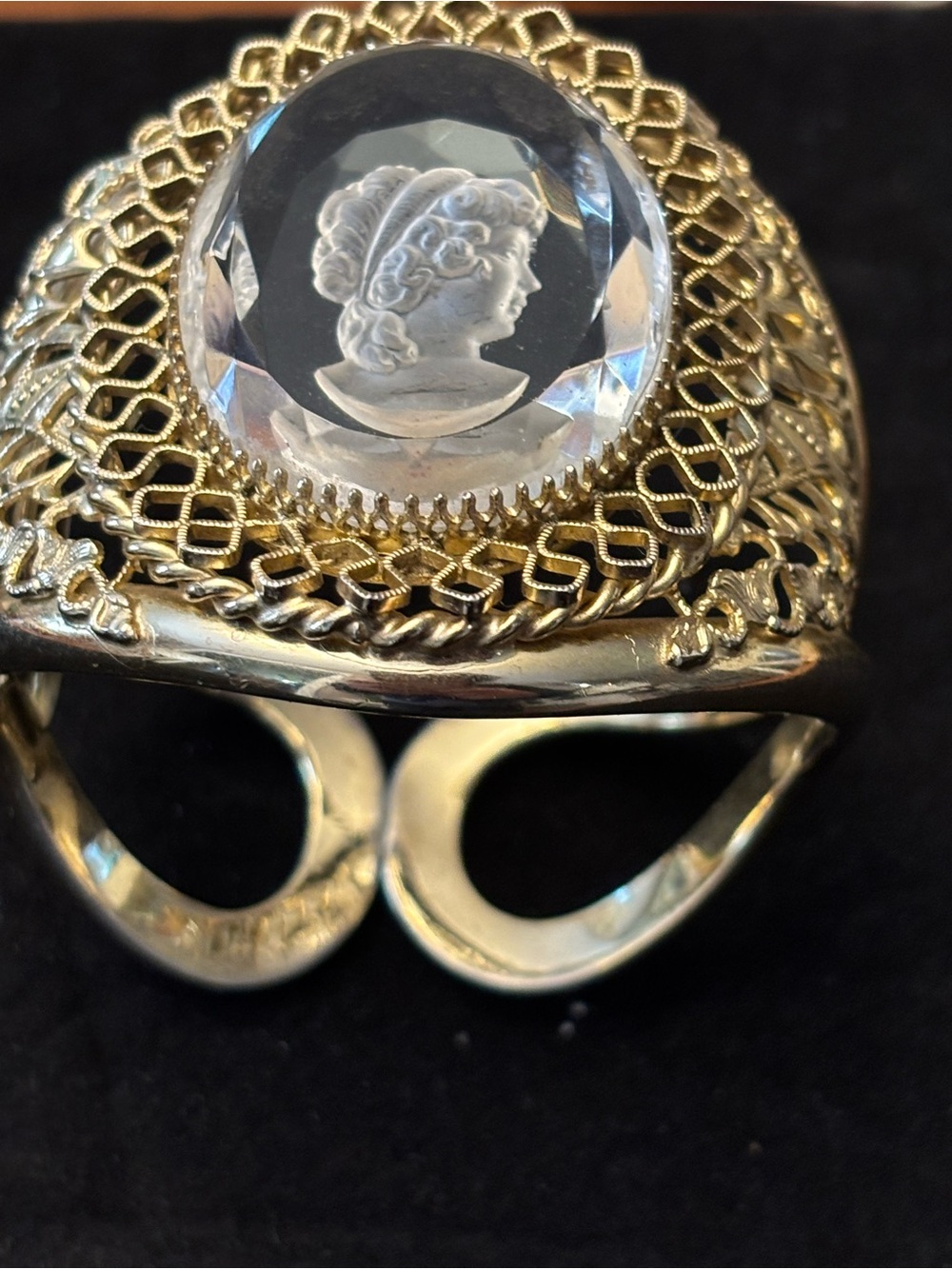 Whiting & Davis Gold-Tone Filigree Cameo Ring with Clear Crystal Center